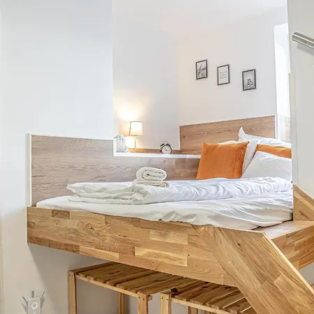 Modern & Air Condition 5br, Near Danube River * קרמס אן דר דונאו